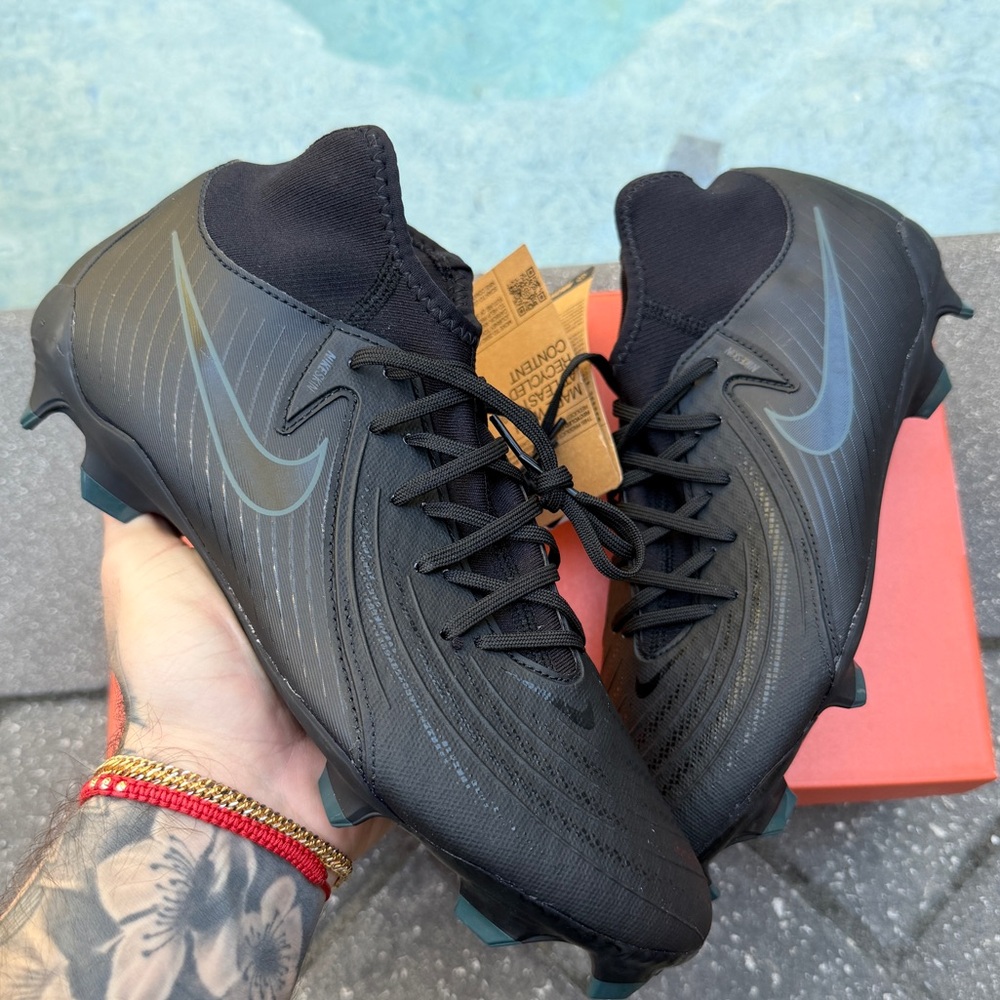 NIKE PHANTOM LUNA ACADEMY FG/MG BLACK 8.5M